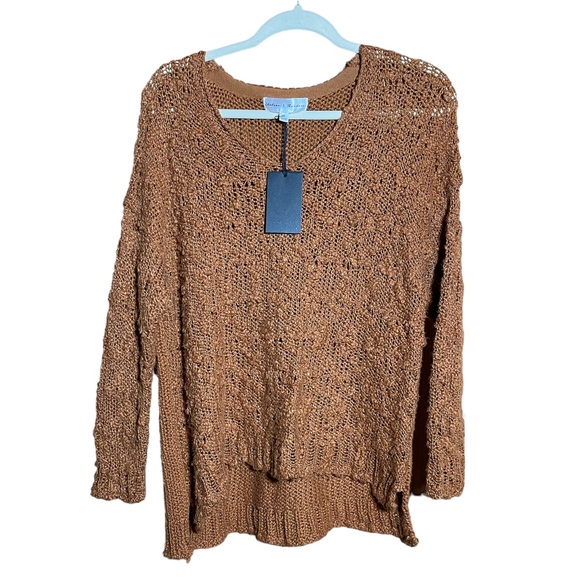 CHELSEA & THEODORE Rust V-Neck Oversized Sweater XS NWT - Picture 2 of 7